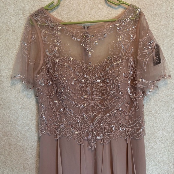 Xscape Mauve High Low Dress - Picture 2 of 9
